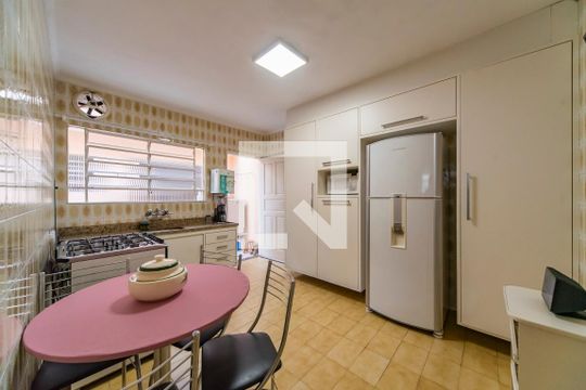 Cozinha  de casa à venda com 2 quartos, 135m² em Vila América, Santo André