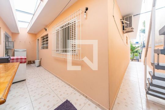 Quintal de casa à venda com 2 quartos, 135m² em Vila América, Santo André