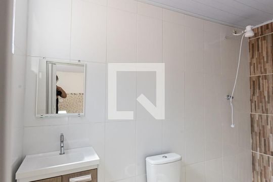 Banheiro Social de casa para alugar com 1 quarto, 42m² em Mooca, São Paulo