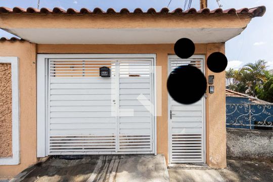 Fachada de casa para alugar com 1 quarto, 42m² em Mooca, São Paulo