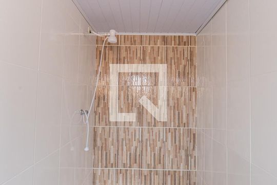 Banheiro Social de casa para alugar com 1 quarto, 42m² em Mooca, São Paulo