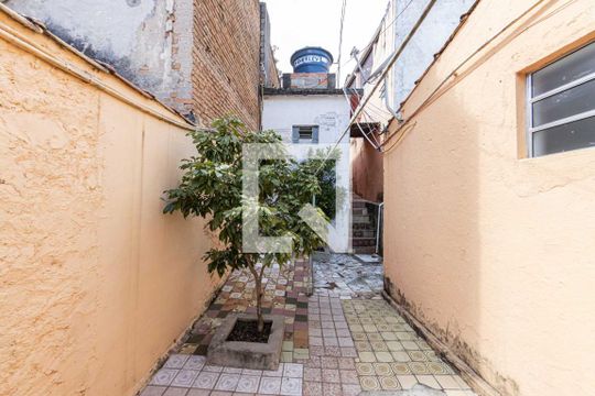 Quintal de casa para alugar com 1 quarto, 42m² em Mooca, São Paulo
