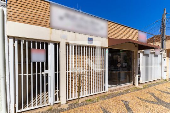 Fachada de casa à venda com 4 quartos, 274m² em Vila Industrial, Campinas