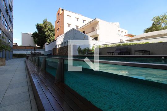 Piscina de apartamento à venda com 2 quartos, 70m² em Jardim das Acácias, São Paulo