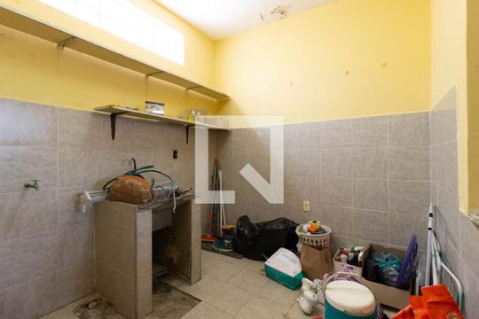 Área de serviço de casa à venda com 4 quartos, 300m² em Vila Medeiros, São Paulo