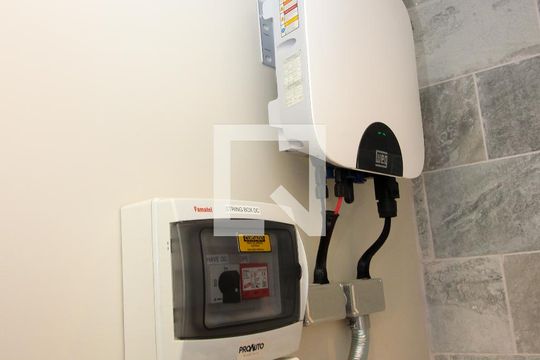 Energia Solar de apartamento para alugar com 2 quartos, 106m² em Jardom Botanico, Porto Alegre