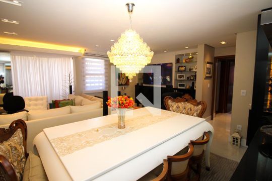 Sala de apartamento para alugar com 2 quartos, 106m² em Jardom Botanico, Porto Alegre