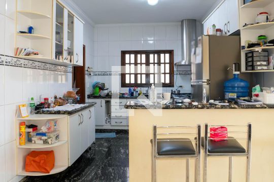 Cozinha de casa de condomínio à venda com 3 quartos, 253m² em Mirante de Jundiaí, Jundiaí