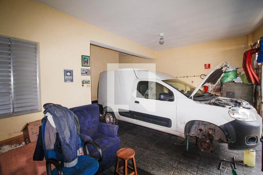 Garagem de casa à venda com 3 quartos, 200m² em Jardim Independência (são Paulo), São Paulo