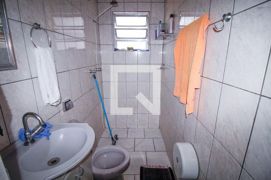 Banheiro da Suíte de casa à venda com 3 quartos, 200m² em Jardim Independência (são Paulo), São Paulo