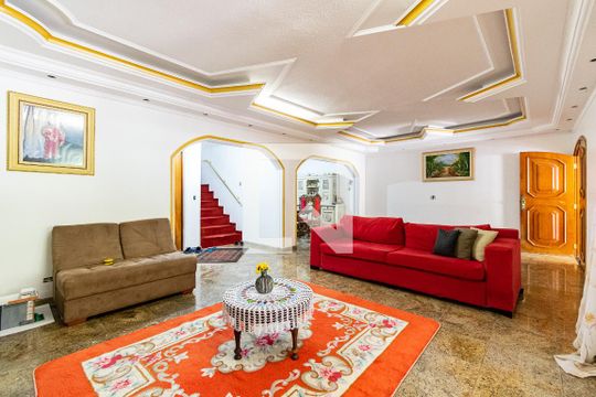 Casa à venda com 3 quartos, 250m² em Planalto Paulista, São Paulo
