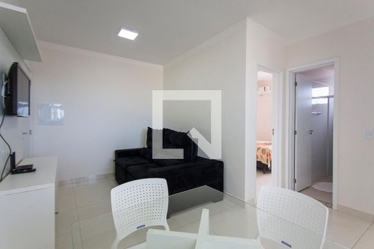 Sala de apartamento para alugar com 2 quartos, 50m² em Pampulha, Uberlândia