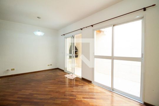 Sala de casa de condomínio à venda com 3 quartos, 190m² em Vila Moraes, São Paulo
