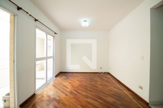 Sala de casa de condomínio à venda com 3 quartos, 190m² em Vila Moraes, São Paulo