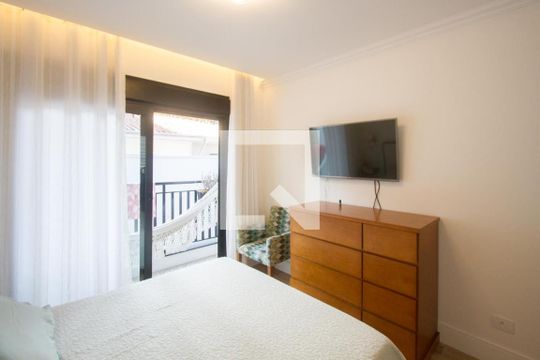 Suíte de casa à venda com 2 quartos, 200m² em Cidade Monções, São Paulo