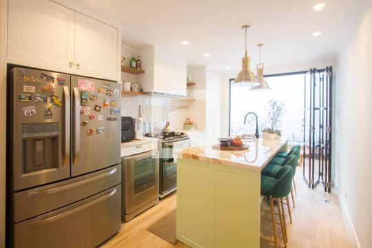Cozinha de casa à venda com 2 quartos, 200m² em Cidade Monções, São Paulo