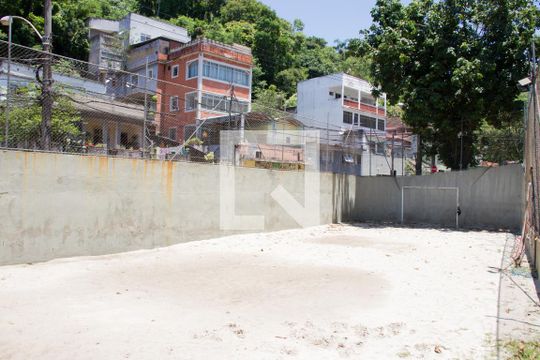 Campo de Futebol de apartamento à venda com 3 quartos, 79m² em Engenho de Dentro, Rio de Janeiro