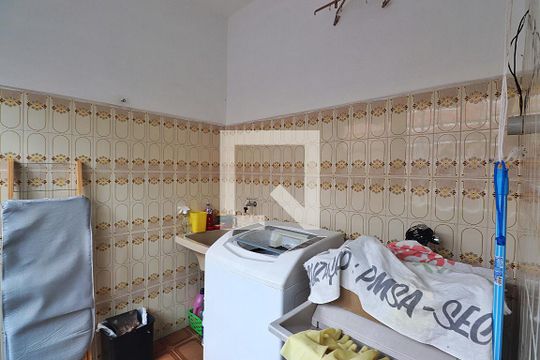 Área de Serviço de casa à venda com 2 quartos, 139m² em Vila Francisco Matarazzo, Santo André