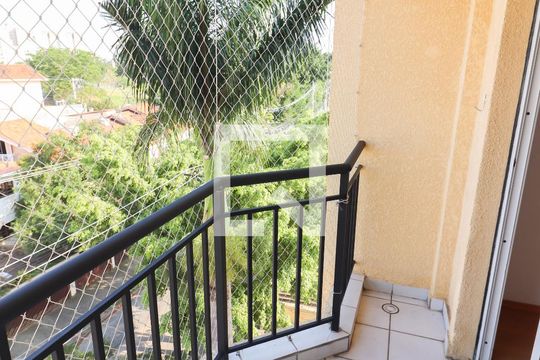Varanda de apartamento à venda com 2 quartos, 61m² em Jardim Ester, São Paulo
