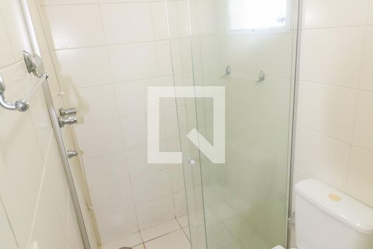 Banheiro Social de apartamento à venda com 2 quartos, 61m² em Jardim Ester, São Paulo