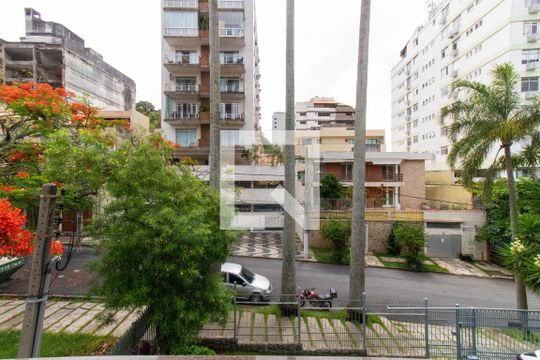 Vista da Suíte 1 de casa à venda com 4 quartos, 635m² em Boa Viagem, Niterói