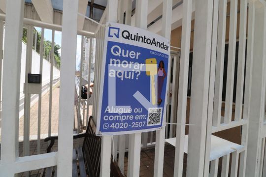 Fachada de apartamento para alugar com 2 quartos, 47m² em Jardim Colonial, São Paulo