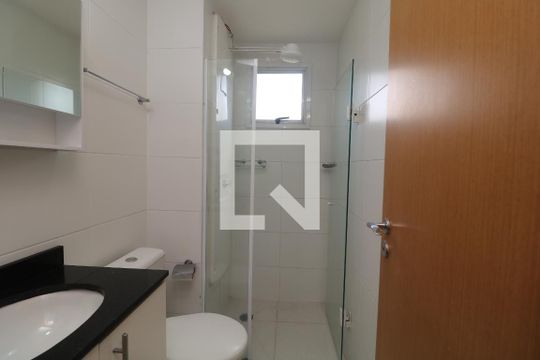 Banheiro de apartamento para alugar com 2 quartos, 47m² em Jardim Colonial, São Paulo