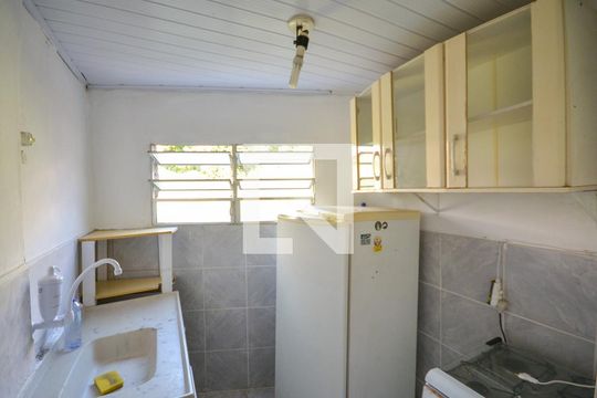 Cozinha de kitnet/studio para alugar com 1 quarto, 30m² em Jardim da Glória, São Paulo