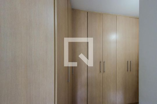 Closet da suíte de apartamento à venda com 4 quartos, 128m² em Nova Campinas, Campinas