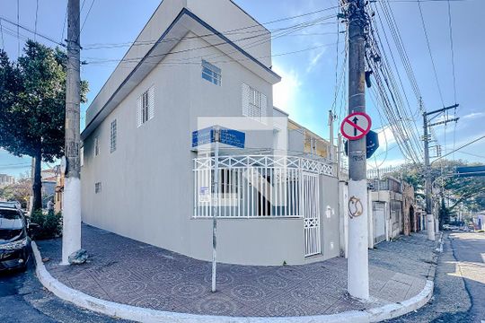 Fachada de casa à venda com 2 quartos, 230m² em Tatuapé, São Paulo