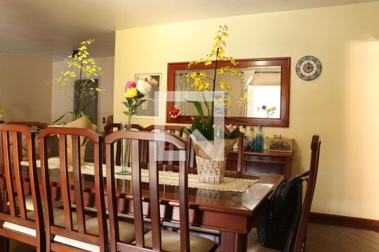 Sala de casa à venda com 3 quartos, 350m² em Ideal, Novo Hamburgo