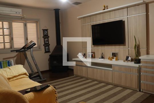 Sala 2 de casa à venda com 3 quartos, 350m² em Ideal, Novo Hamburgo