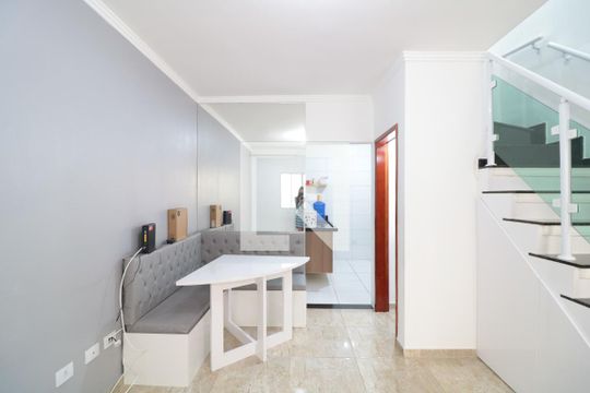 Sala  de casa de condomínio à venda com 2 quartos, 56m² em Vila Esperança, São Paulo