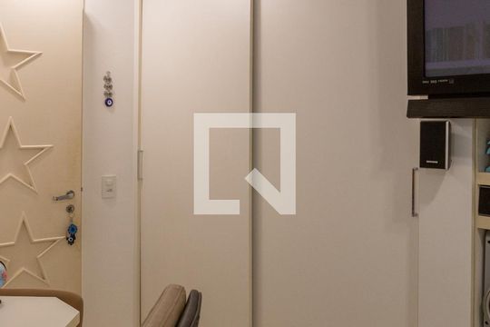 Quarto 2 de casa à venda com 3 quartos, 220m² em Perdizes, São Paulo