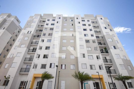 Fachada de apartamento para alugar com 2 quartos, 38m² em Parque Reboucas, São Paulo