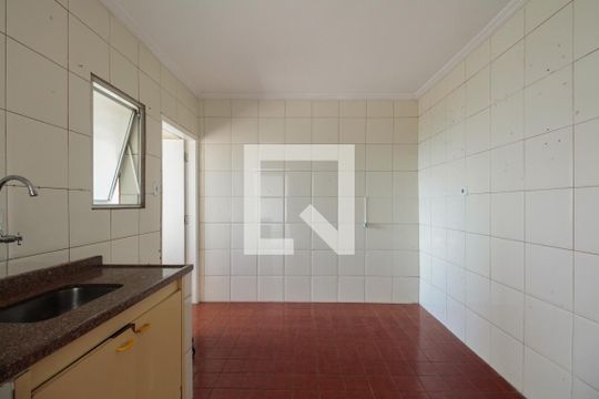 Cozinha  de apartamento para alugar com 1 quarto, 68m² em Brás, São Paulo