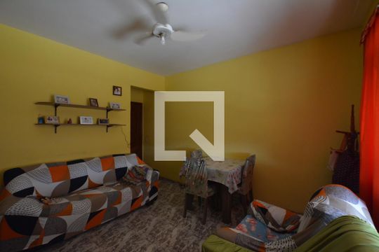 Sala de apartamento à venda com 2 quartos, 65m² em Penha Circular, Rio de Janeiro