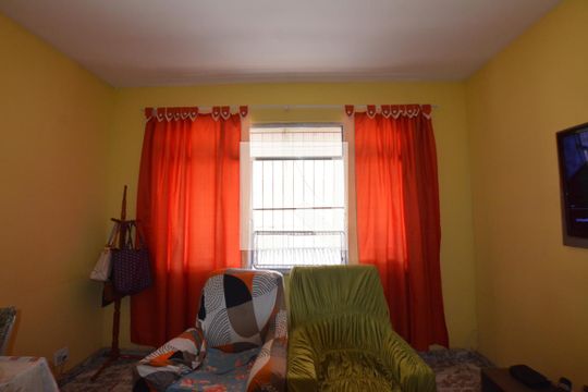 Sala de apartamento à venda com 2 quartos, 65m² em Penha Circular, Rio de Janeiro