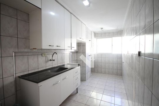 Cozinha de apartamento à venda com 2 quartos, 55m² em Cidade Nova Heliópolis, São Paulo