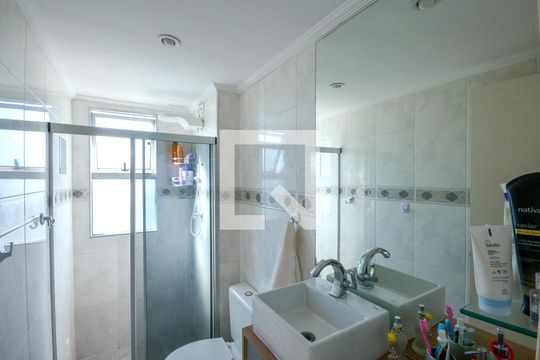 Banheiro de apartamento à venda com 2 quartos, 65m² em Vila Santa Teresa (zona Sul), São Paulo