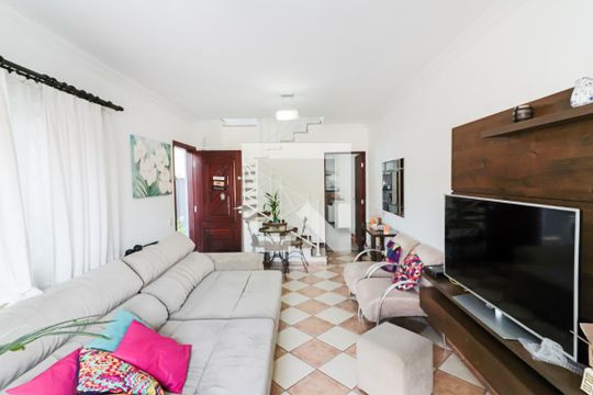 Sala de casa à venda com 3 quartos, 185m² em Jardim Ester Yolanda, São Paulo