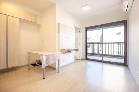 Apartamento para alugar com 2 quartos, 55m² em Jardim Paulista, São Paulo