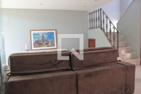 sala de casa à venda com 3 quartos, 231m² em Jacarepaguá, Rio de Janeiro