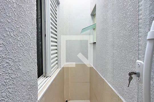 Área de Ventilação e Luz de casa à venda com 3 quartos, 286m² em Parque Terra Nova Ii, São Bernardo do Campo