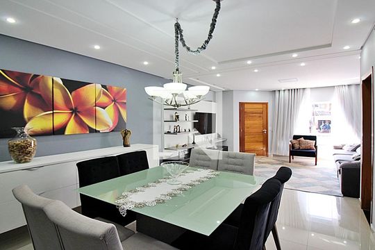 Casa à venda com 3 quartos, 286m² em Parque Terra Nova Ii, São Bernardo do Campo