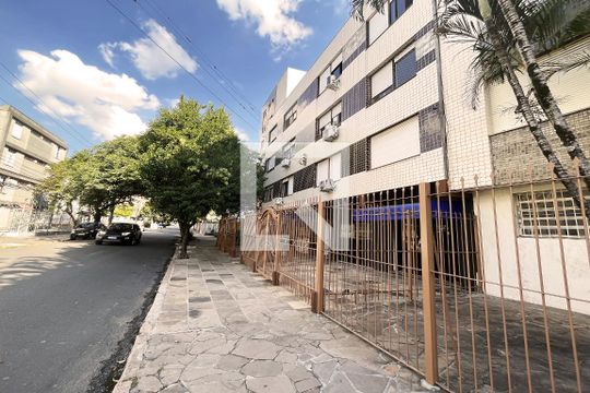 Fachada de apartamento à venda com 2 quartos, 80m² em Centro Histórico, Porto Alegre
