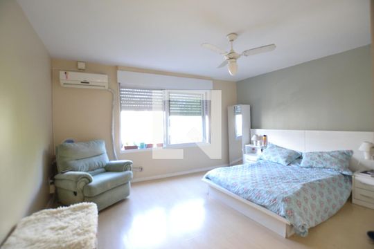 Quarto 1 de apartamento à venda com 2 quartos, 80m² em Centro Histórico, Porto Alegre