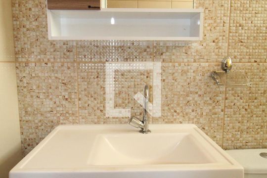 Banheiro Social de apartamento para alugar com 2 quartos, 80m² em Cidade Jardim, Sorocaba