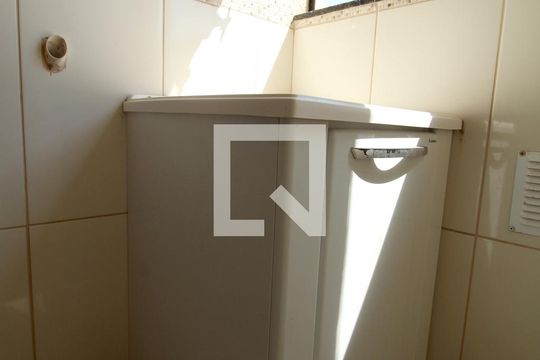 Área de Serviço de apartamento para alugar com 2 quartos, 80m² em Cidade Jardim, Sorocaba