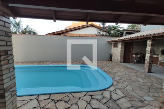 Area esterna - Picina de casa à venda com 3 quartos, 284m² em Canudos, Novo Hamburgo